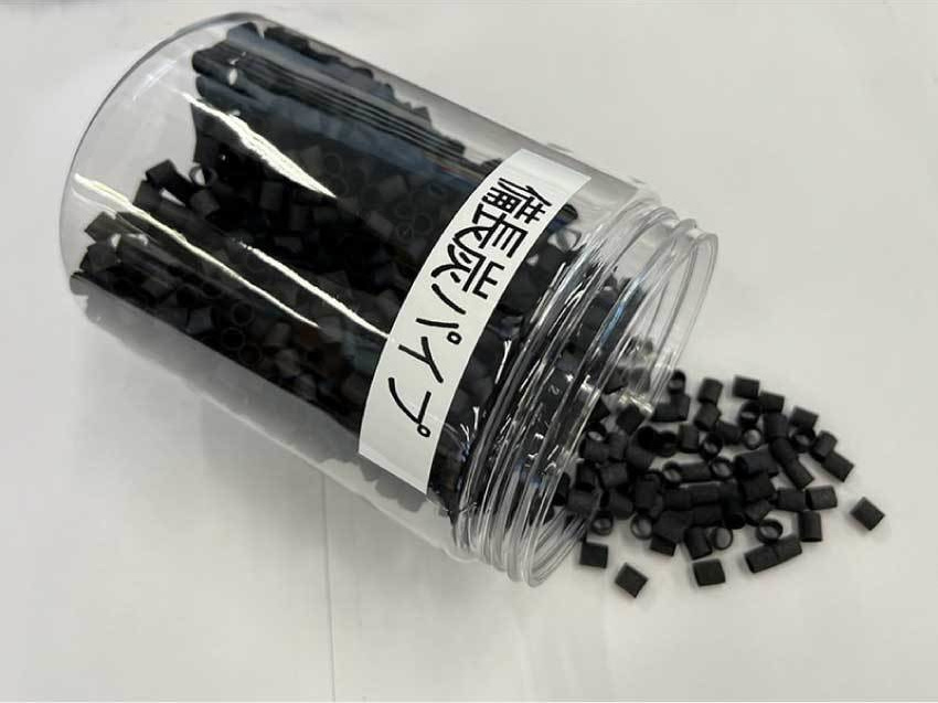 キクチシングおすすめの消臭・抗菌効果がある備長炭練り込みパイプ