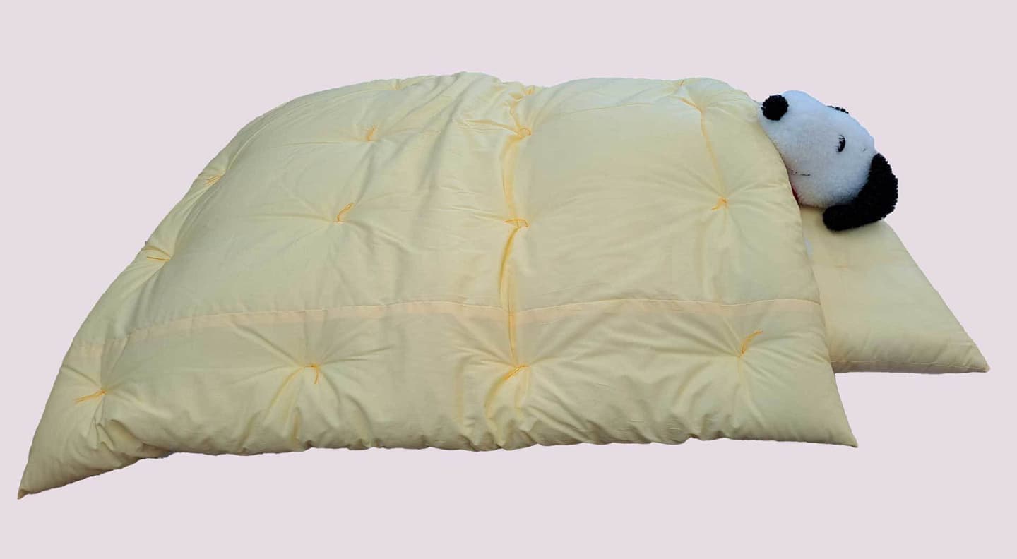 キクチシングの綿混のベビーふとんの価格のご紹介です